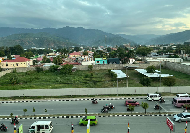 leste-1